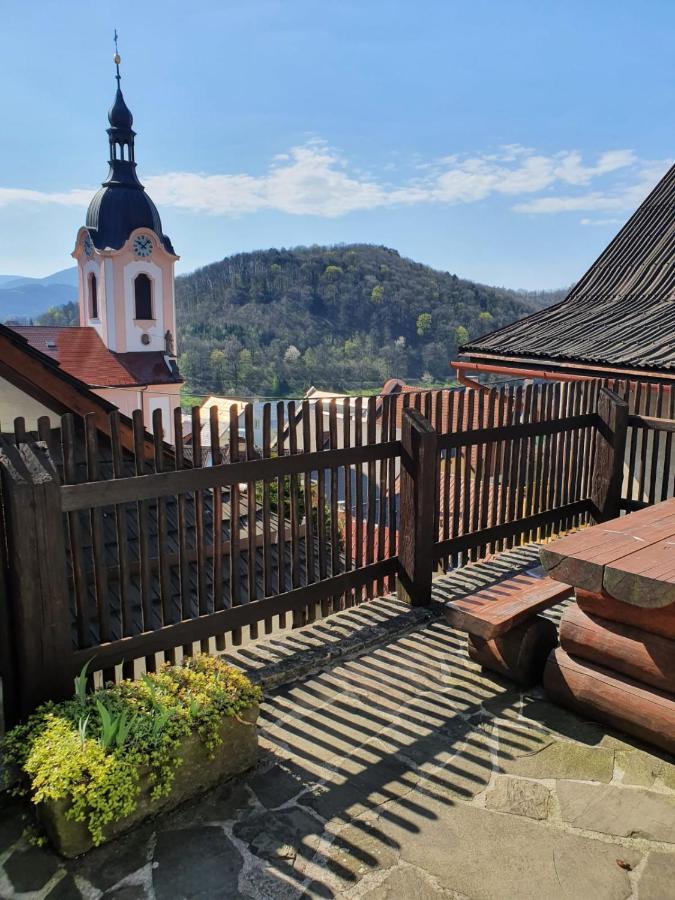 Stramberk V Kute Apartamento Exterior foto